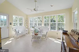 1001 Creekview Dr, Pennsburg, PA 18073 - Photo 20