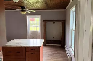 2060 Adams Rd, East Greenville, PA 18041 - Photo 26