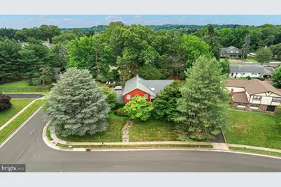 3809 Midvale Lane, Huntingdon Valley, PA 19006 - Photo 2