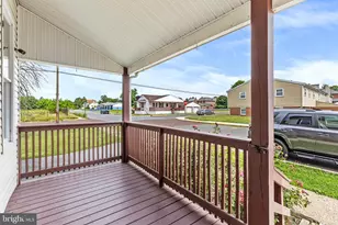 324 Ash St, Pottstown, PA 19464 - Photo 4