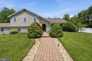 1002 Tannerie Run Rd, Ambler, PA 19002 - Photo 2