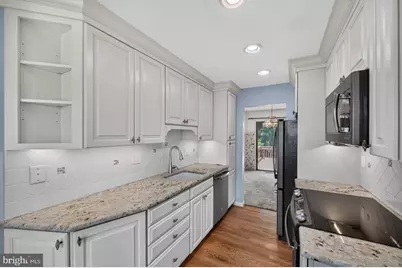 306 Livingston Court, North Wales, PA 19454 - Photo 6