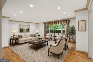 3015 Oak Dr, Norristown, PA 19401 - Photo 4