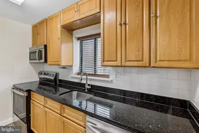 20 Montgomery Ave #D, Bala Cynwyd, PA 19004 - Photo 14