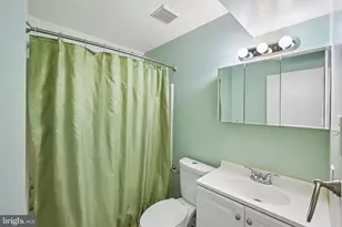 418 Brown Briar Cir, Horsham, PA 19044 - Photo 16