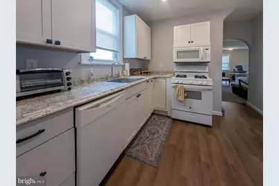 122 Egerton, Glenside, PA 19038 - Photo 8