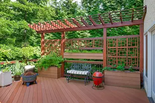 543 Foxglove Ln, Wynnewood, PA 19096 - Photo 40