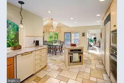 543 Foxglove Lane, Wynnewood, PA 19096 - Photo 14