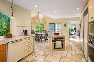 543 Foxglove Ln, Wynnewood, PA 19096 - Photo 14