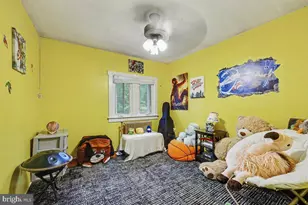 6 Perkiomen Ave, Schwenksville, PA 19473 - Photo 18