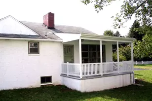 177 Wildflower Dr, Plymouth Meeting, PA 19462 - Photo 2