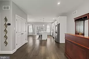 428 Hurst St, Bridgeport, PA 19405 - Photo 6