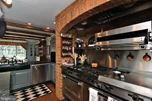 896 E Township Line Rd, Blue Bell, PA 19422 - Photo 48