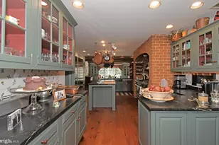 896 E Township Line Rd, Blue Bell, PA 19422 - Photo 46