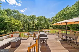 806 Arbor Ln, Schwenksville, PA 19473 - Photo 40