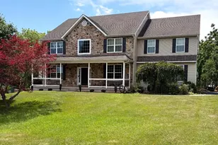 806 Arbor Ln, Schwenksville, PA 19473 - Photo 1