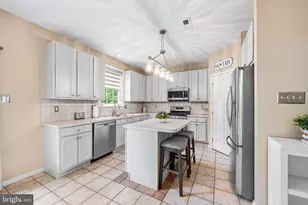 806 Arbor Ln, Schwenksville, PA 19473 - Photo 18