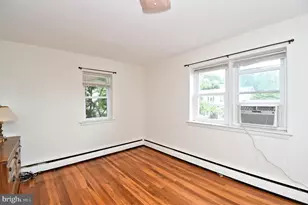 44 E 7th St, Lansdale, PA 19446 - Photo 24