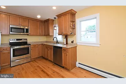 44 E Seventh Street, Lansdale, PA 19446 - Photo 14