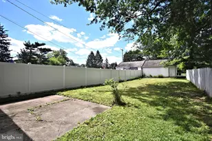44 E 7th St, Lansdale, PA 19446 - Photo 40