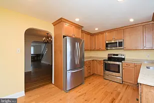 44 E 7th St, Lansdale, PA 19446 - Photo 16