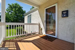 137 Walker Ln, King of Prussia, PA 19406 - Photo 4