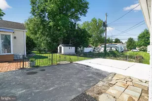 137 Walker Ln, King of Prussia, PA 19406 - Photo 32