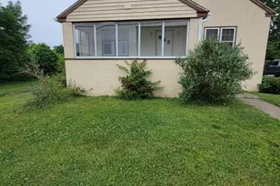 106 Center Ave, Oaks, PA 19456 - Photo 2