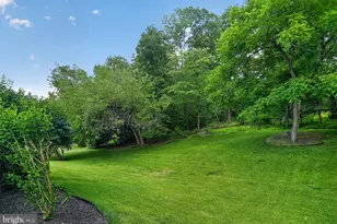3025 Green Ridge Dr, East Norriton, PA 19403 - Photo 6