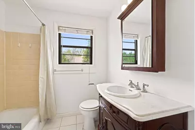 710 Willow Street #B, Lansdale, PA 19446 - Photo 6