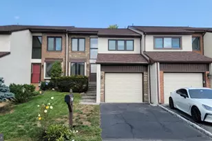 1901 Monroe Ln, Ambler, PA 19002 - Photo 2