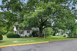 200 Quakertown Ave, Pennsburg, PA 18073 - Photo 6