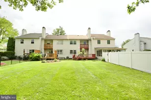 106 Red Haven Dr, North Wales, PA 19454 - Photo 2