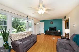 3134 Wild Run Rd, Pennsburg, PA 18073 - Photo 2