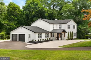 1269 Waller Dr, Huntingdon Valley, PA 19006 - Photo 2