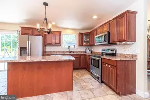 650 Oak Park Rd, Hatfield, PA 19440 - Photo 22