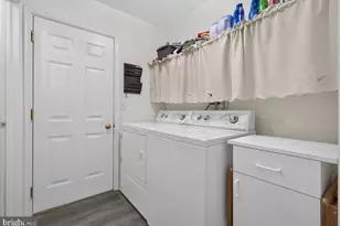 189 Lion's Gate Cir, Souderton, PA 18964 - Photo 32