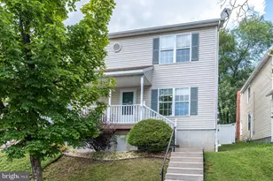 667 Walnut St, Pottstown, PA 19464 - Photo 1
