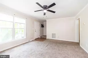 667 Walnut St, Pottstown, PA 19464 - Photo 6