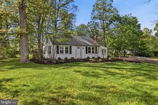 1306 W Orvilla Rd, Hatfield, PA 19440 - Photo 2