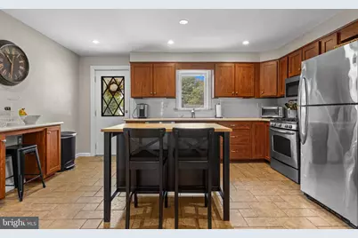 231 E Seventh Avenue, Conshohocken, PA 19428 - Photo 10