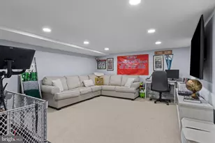 231 E 7th Ave, Conshohocken, PA 19428 - Photo 20