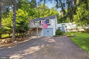 247 Pinetown Rd, Norristown, PA 19403 - Photo 24