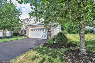 373 Brittany Ct, Souderton, PA 18964 - Photo 1