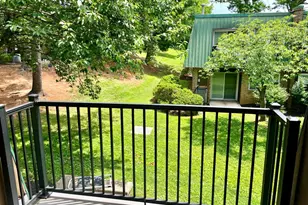 506 Meadowview Ln, Mont Clare, PA 19453 - Photo 16
