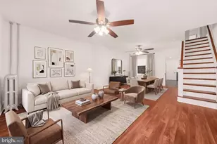17 E 2nd St, Lansdale, PA 19446 - Photo 2