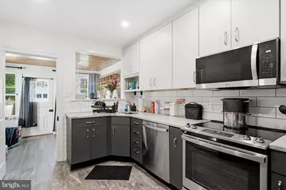 17 E Second Street, Lansdale, PA 19446 - Photo 4