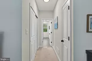 123 Colwell Ln, Conshohocken, PA 19428 - Photo 14