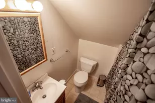 667 Beechwood Ave, Pottstown, PA 19464 - Photo 24
