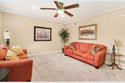 43 Ellen Circle, Pottstown, PA 19464 - Photo 2